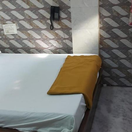 Glitz Hotels Sai Guest House - Nr Inorbit Mall Vashi Navi Mumbai Eksteriør bilde