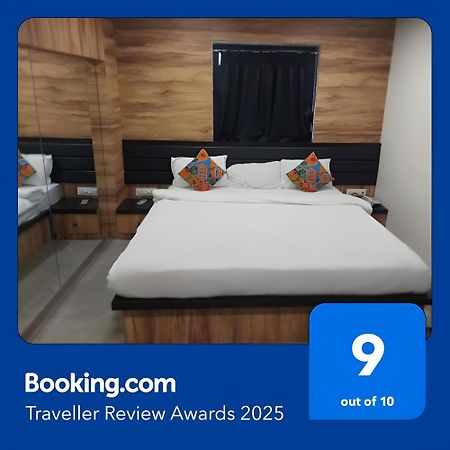 Glitz Hotels Sai Guest House - Nr Inorbit Mall Vashi Navi Mumbai Eksteriør bilde