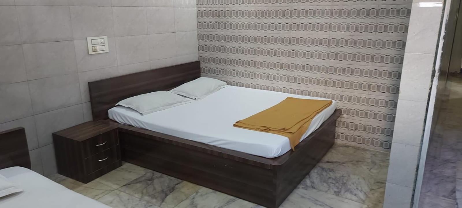Glitz Hotels Sai Guest House - Nr Inorbit Mall Vashi Navi Mumbai Eksteriør bilde