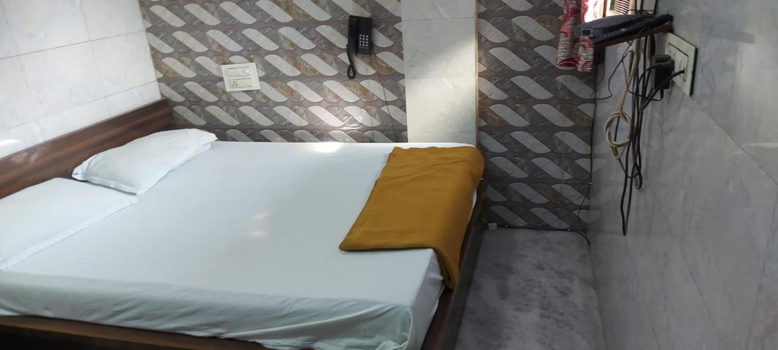 Glitz Hotels Sai Guest House - Nr Inorbit Mall Vashi Navi Mumbai Eksteriør bilde
