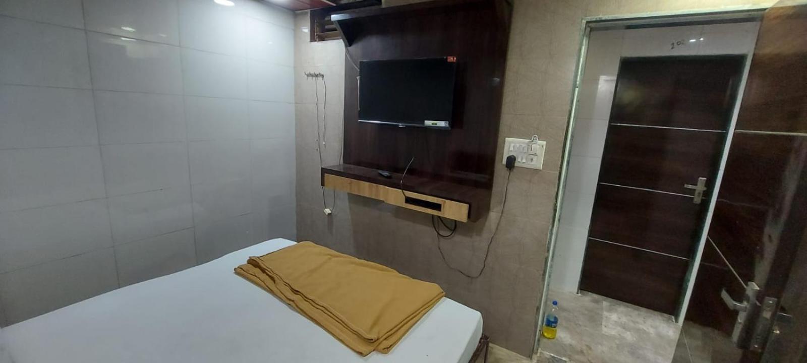 Glitz Hotels Sai Guest House - Nr Inorbit Mall Vashi Navi Mumbai Eksteriør bilde