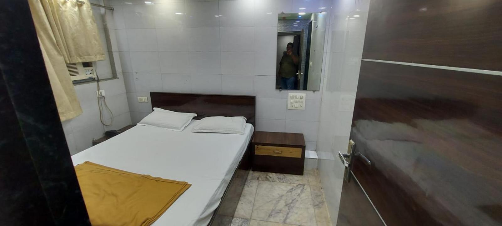 Glitz Hotels Sai Guest House - Nr Inorbit Mall Vashi Navi Mumbai Eksteriør bilde