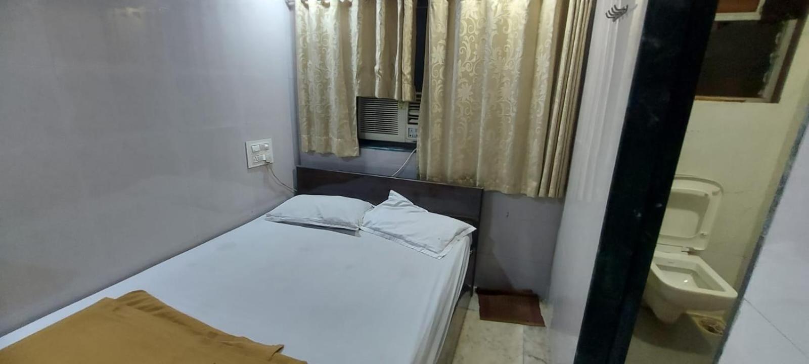 Glitz Hotels Sai Guest House - Nr Inorbit Mall Vashi Navi Mumbai Eksteriør bilde